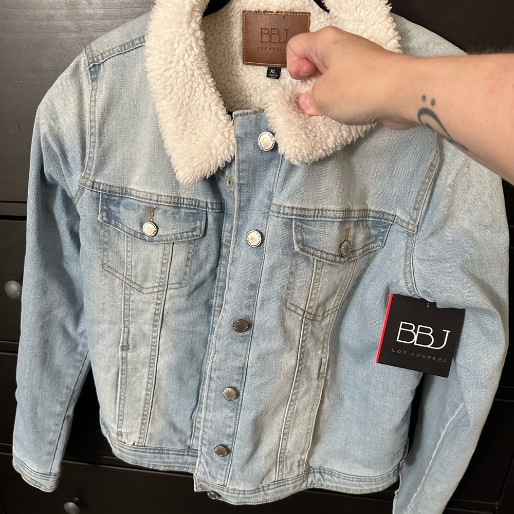 Francesca's Collections Light Blue Jean Jacket with White Sherpa Collar